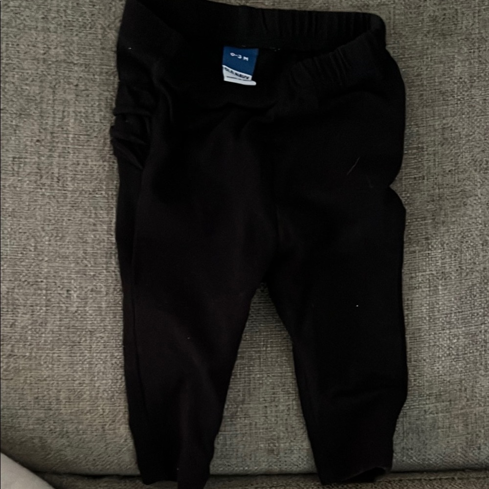 Ruffle Black Baby Leggings